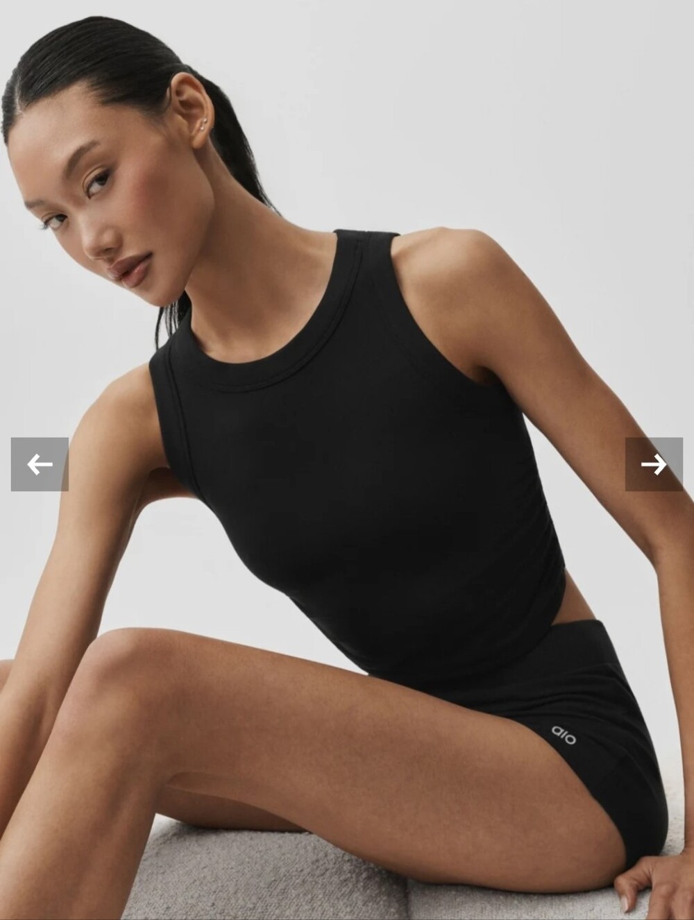 ALO Yoga Black Sleeveless Ribbed Crop Tank